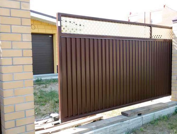 Эстетика и Надежность: Ворота Grand Line для Вашего Дома в Киселевске от 36882 руб